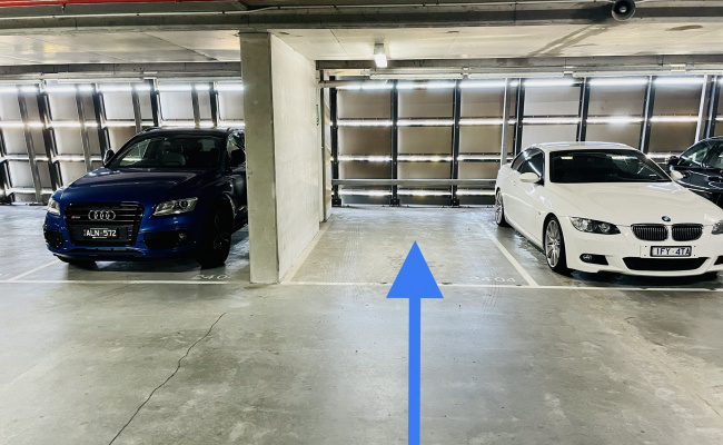 Docklands -Secure Parking Space at South Wharf