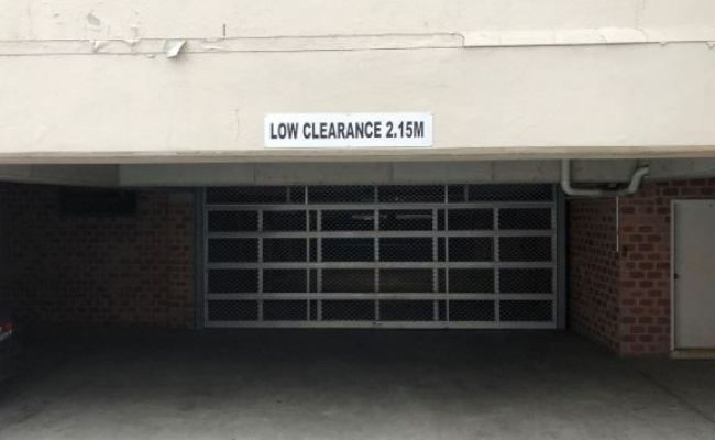 Westmead - Secure Single Garage near Train Stations