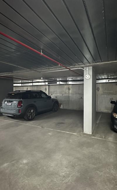 Great Parking space available - in an apartment building complex Rima