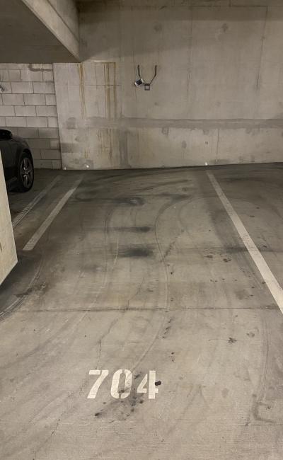 Affordable secure parking space In East Brisbane