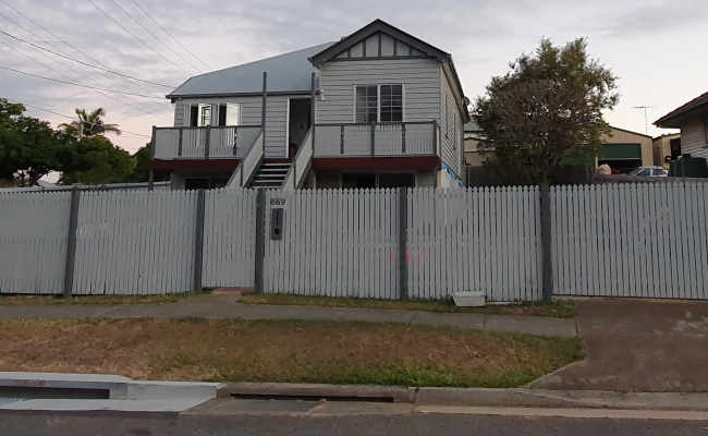 Secure Outdoor Lot Storage in Murarrie