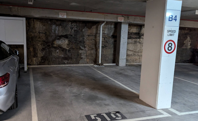 Car Space in CBD - next to the Opera House!