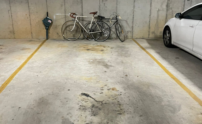 Secure parking spot in Redfern/Waterloo