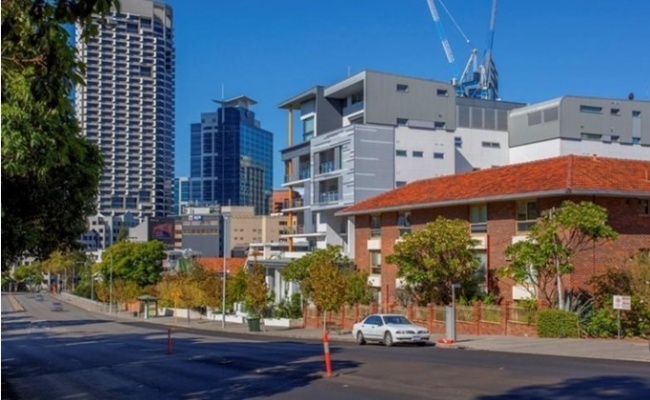 Secure parking space near CBD
