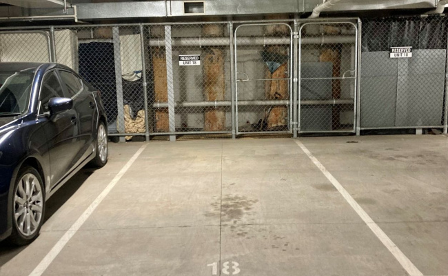Secure indoor parking near Toorak Station with storage 3