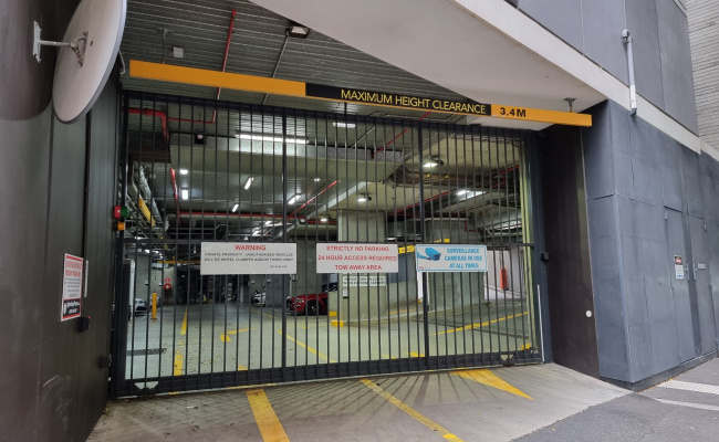 Secure indoor car park for rent in Docklands. Near to tram stations.