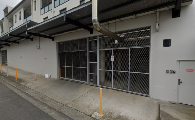 Amazing Secure Parking in the Centre of Marrickville. 9-Minute walk to Sydenham Station/Metro