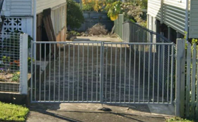 Easy access parking next to Buranda train station