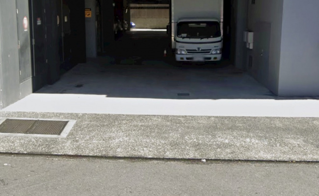 Secure Underground Space - 3 Min Walk to Gasworks