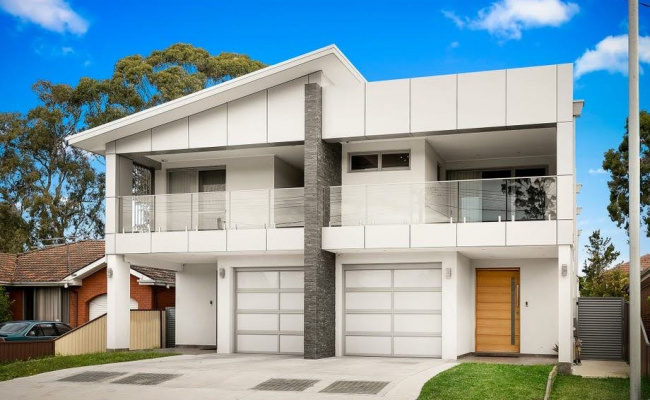 Daytime Parking Secure Driveway in Quiet Wentworthville Street Fits Large SUV