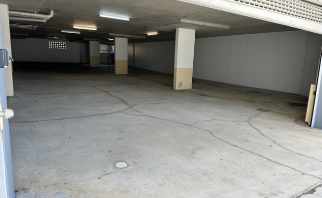 SECURE PARKING IN THE HEART OF MILTON - CLOSE TO SUNCORP STADIUM