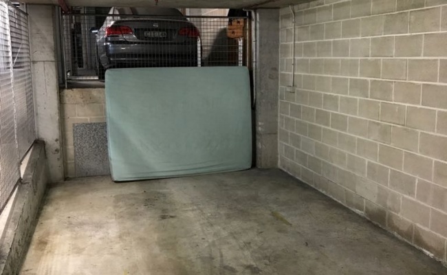 Easily accessible Parking near North Sydney CBD