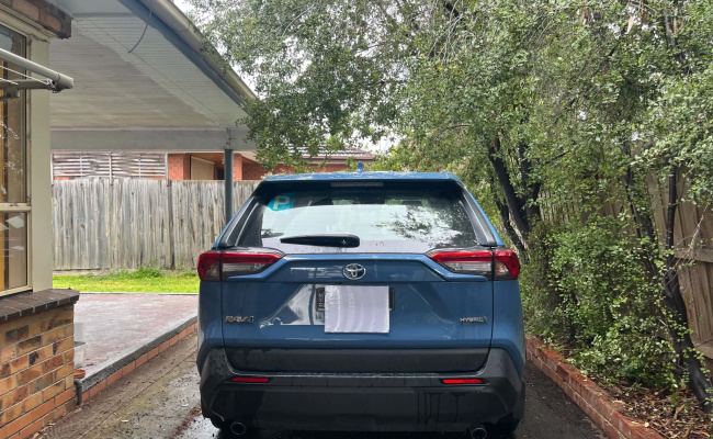 Secure Uncovered Parking Near Melbourne Airport