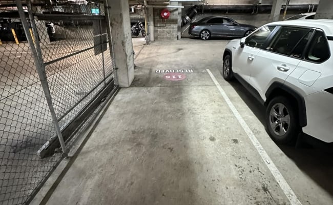 Secure parking- Westend Central #2