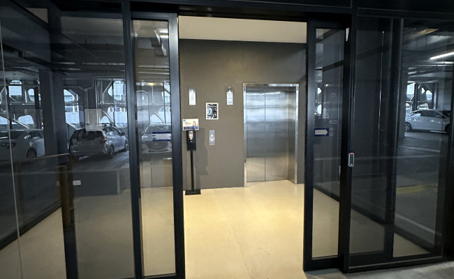 Docklands Secure Remote Car Space - 24/7 access near Marvel Stadium, Woolworths, Free Tram stops