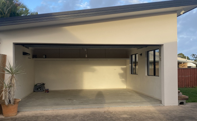 Vehicle and Storage space in Mackay