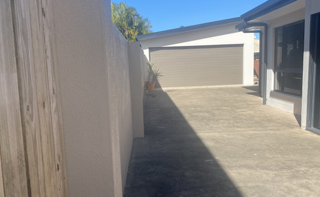 Vehicle and Storage space in Mackay