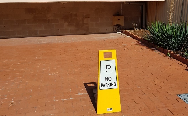Parking Space - Close (3 mins) to UNSW (Gate 13)
