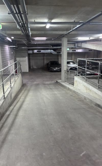 Secure Parking in Cremorne Close to the City