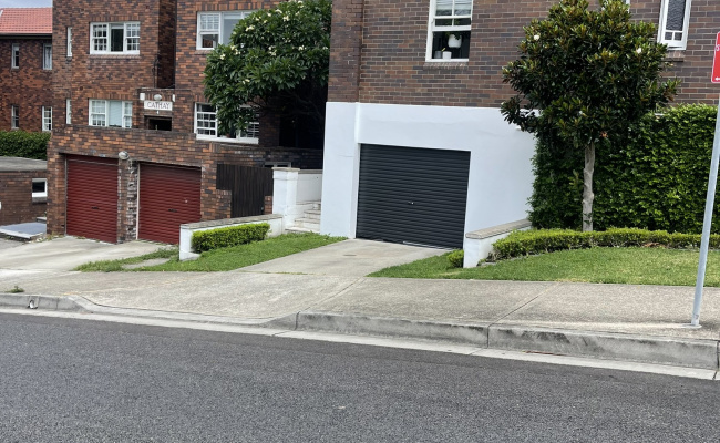 Convenient Parking between Coogee and Clovelly. Easy access with wide accessibility.