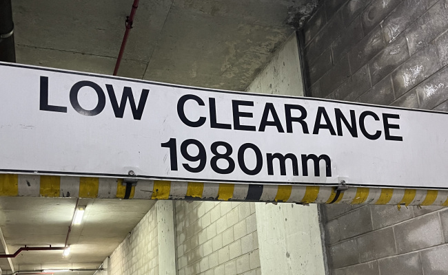 Secured Parking in City (16 Moore St)
