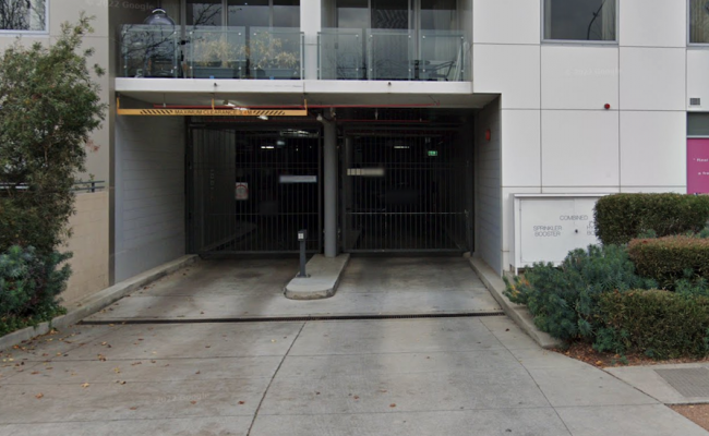 Secured Parking Available in Turner(23/18 Moore St)