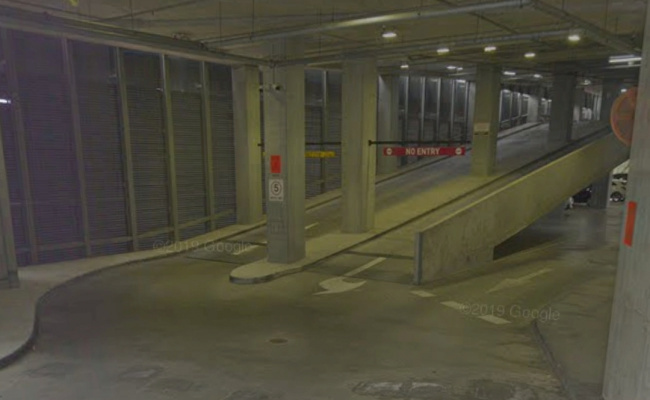 Great parking spot near CBD
