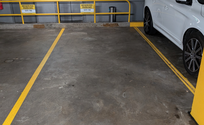Secure parking space in North Sydney