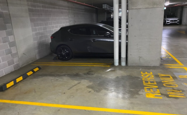 Very secured and great parking space at Mascot- ** FOR RESIDENTS ONLY of 2 Muller Lane