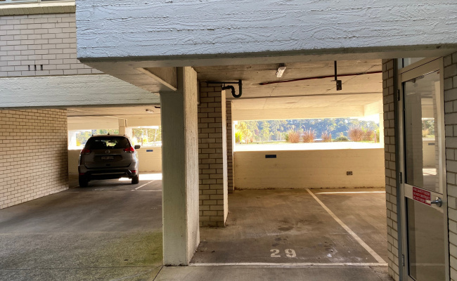 McMahons Point - Safe Undercover Parking close ferry, North Sydney CBD & train