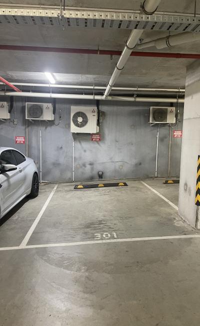 Indoor lot parking on Murphy Street in South Yarra Victoria Indoor lot parking on Murphy Street in South Yarra Victoria
