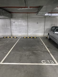 Convenient and secure parking space near CBD
