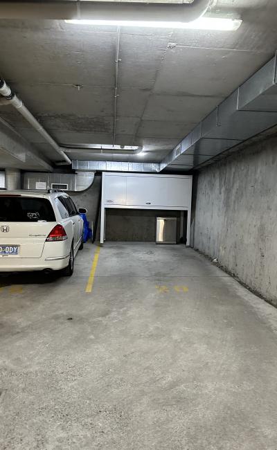 Secured Parking in Waterloo/Zetland, close to Supa Centre, East Village, Meriton Suites 2.3m Height