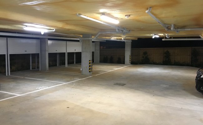 Indoor parking space near Bayswater train station