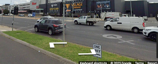 Great parking spot near Southland