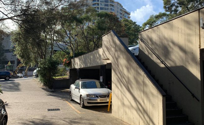 Undercover Carspace - Next to Edgecliff Station