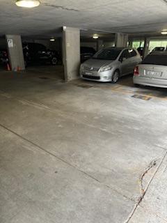 Edgecliff - Undercover Parking Near Train Station