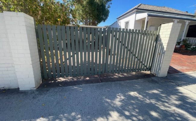 Nicholson Rd Private Parking