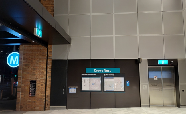 Walk to Nearby Crows Nest Metro Station Parking