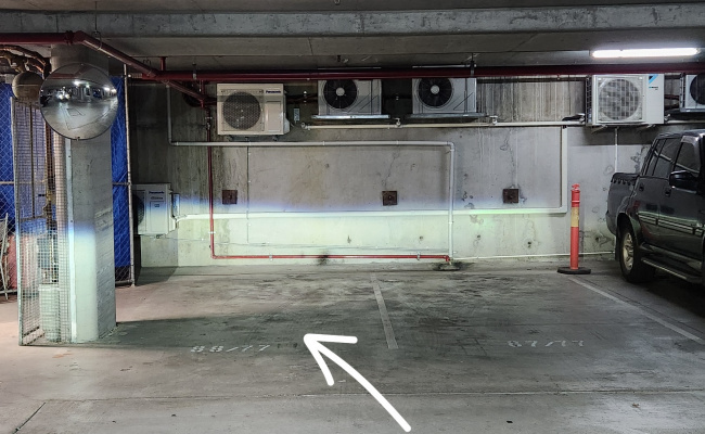 Long term parking space in The Avenue building, very close to Civic and ANU