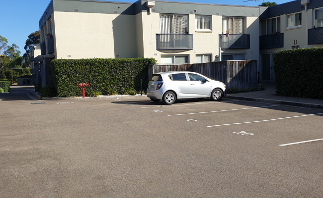 Hornsby - Open Parking close to Hospital