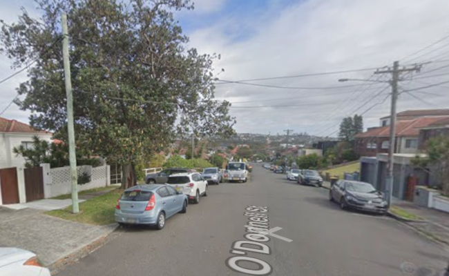 North Bondi - Great Undercover Parking close to Public Transport