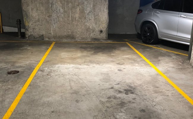Undercover parking at domestic airport