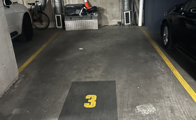 Secure parking close to Rose Bay Wharf