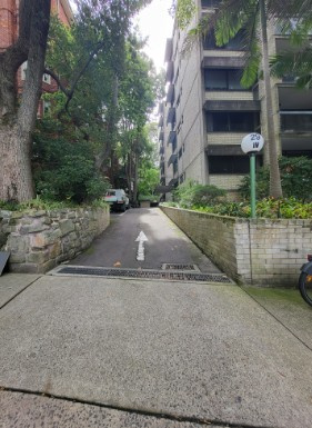Undercover Space in Ideal Location
