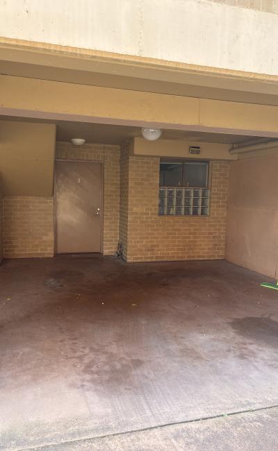 Private carport space close to south yarra station