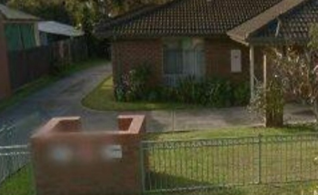 Driveway parking on Overton Road in Seaford Victoria Driveway parking on Overton Road in Seaford Victoria