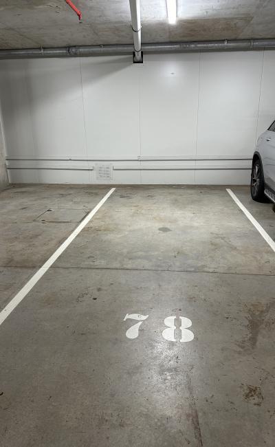 Secure parking in central Bondi junction carpark