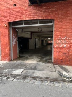 Collingwood - RESERVED Secure Undercover Parking close to Coles