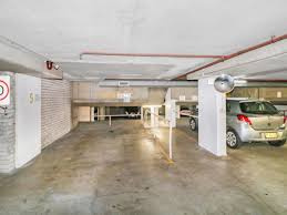 Indoor Security Car Park close to Hyde Park & Australian Museum